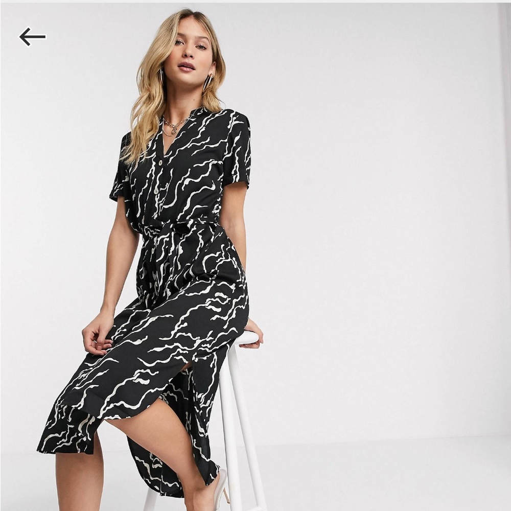 Patterned midi shirt dress by Vero Moda.